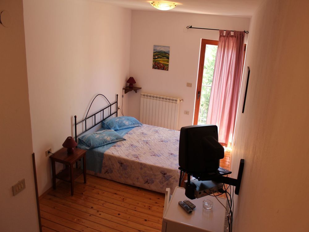 Gostinjska kuća And Feral 3*