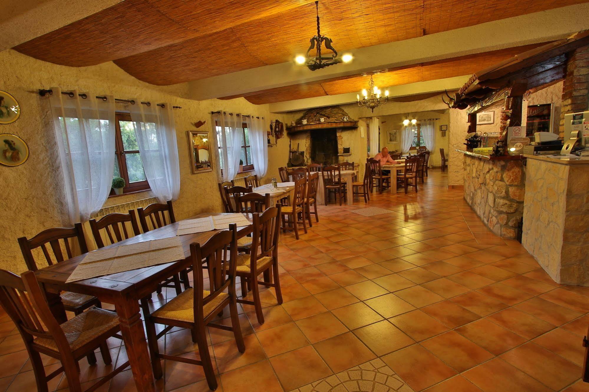 And Feral 3* Rovinj